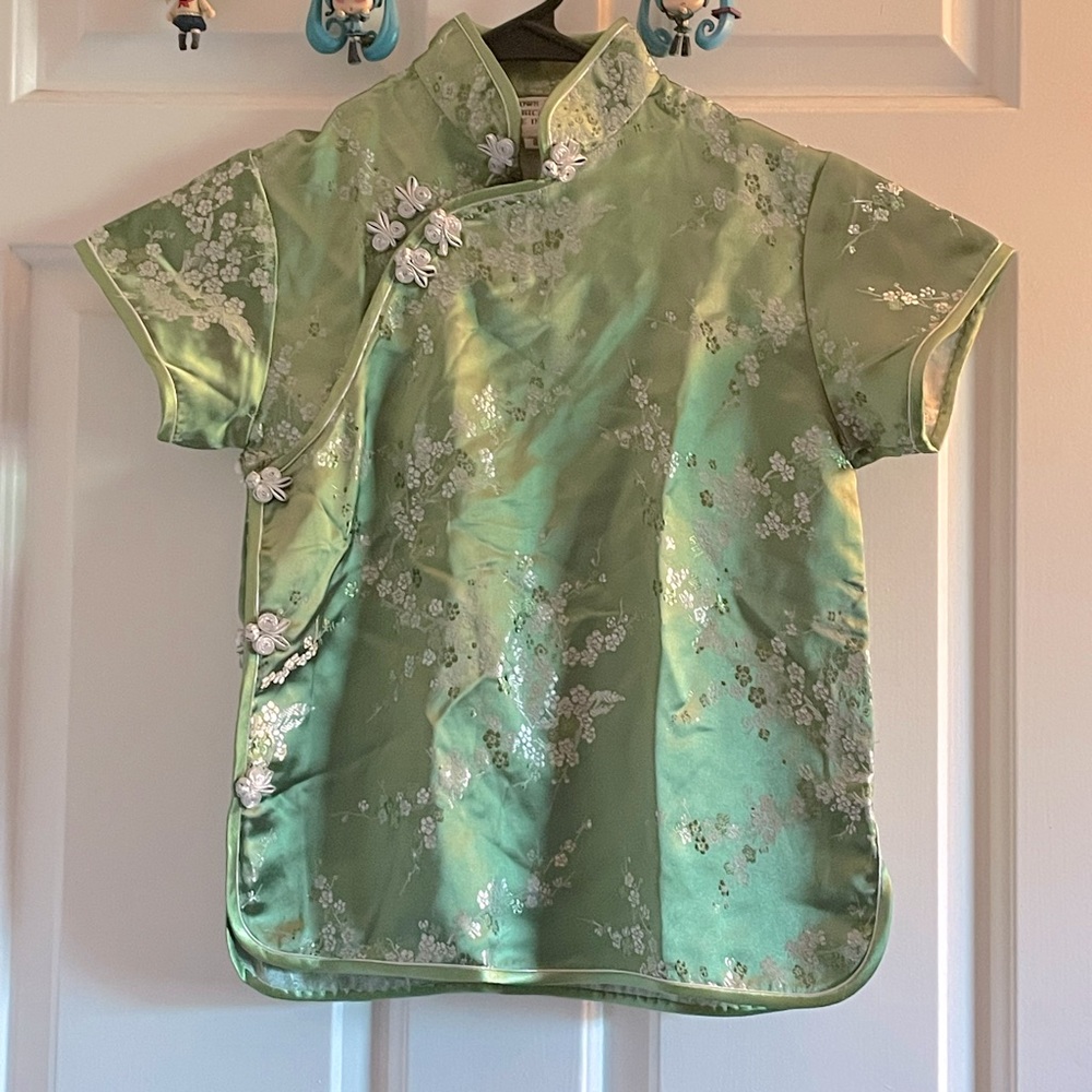 Floral Green Top from Chinatown Chicago